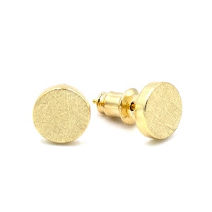 Small ear studs 8 mm gold, rose gold or rhodium-plated. circle brushed. Super subtle, delicate and minimalist. image 5