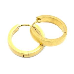 Hoop earrings square matt stainless steel, gold plated or rose gold plated - matt. Diameter 2 cm. Waterproof