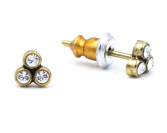 Mini 3 stone stud earrings gold or silver plated with glass crystal. Choose more colors!