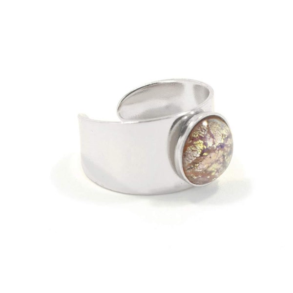 Adjustable ring gold or silver with handmade Czech glass and glass crystal! Several colors to choose from. Made in Berlin!