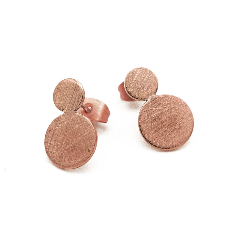 Small double plate stud earrings 16 mm gold, rose gold or rhodium-plated. Brushed circle. Handwork Rose gold