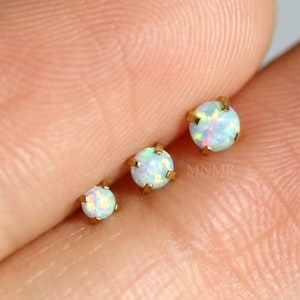 16-20g Tiny Theadless 2/2.5/3mm Mint Opal Stud, Thleadless Labret, Opal Labret, Flat Back, Nose rings, Lip rings, Entire Steel