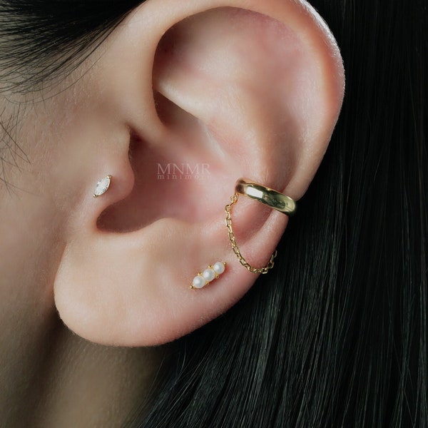 NEW! Drapping Chain Cuff, Silver Ear Cuff, Non Pierced Cuff, Chain Conch Earring, Plain Conch Cuff, Gold Ear Cuff, Huggie Earring