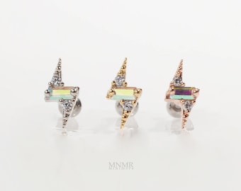 フラッシュセール！ライトニングボルトピアス、レインボークリスタルイヤリング、繊細なイヤリング、サンダーバーベル、ライトニングスタッド、軟骨イヤリング、ヘリックススタッド