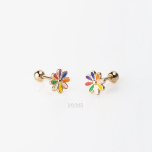 NOUVEAU! Boucle d'oreille minuscule de cartilage de fleur de Cutie, barbell de fleur colorée, goujon époxy coloré, boucle d'oreille d'hélice, perçage quotidien, barbell argenté de 20g