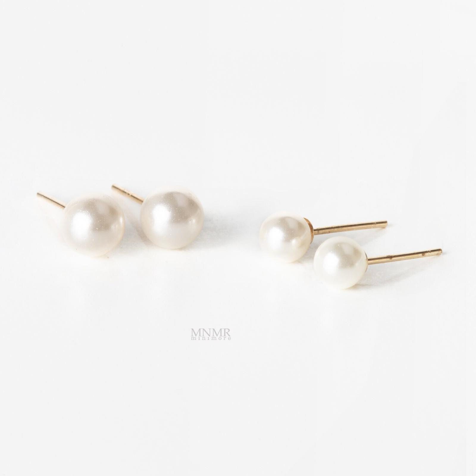 Pearl Gold Stud Earrings
