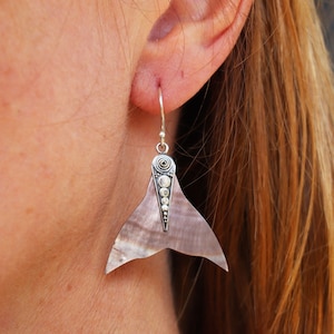 Örhängen - Droppörhängen - Dinglaörhängen - 925 silver - Pärlemor - Finn 3 x 3 cm - brun