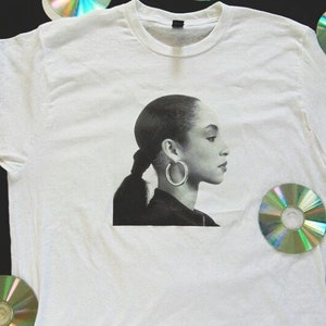 Koszulka z ikoną Sade Adu