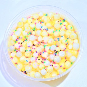 Geparfumeerde Verjaardagstaart Rijst Krispie Floam Slijm