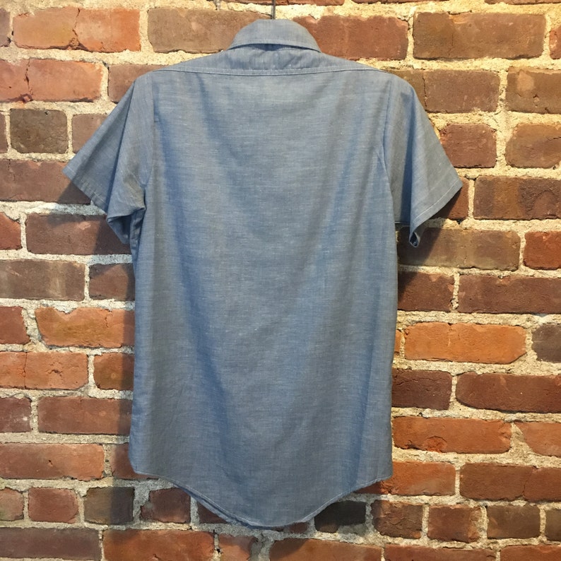 size Small Made in USA Vintage 70s Chambray Button Up Short Sleeve by King Kole Medium