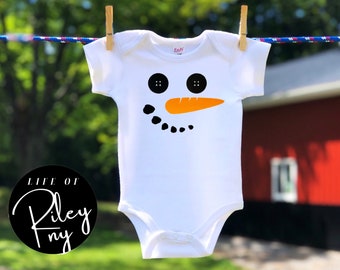 Snowman Baby Bodysuit, Snowman Face Baby Clothes, Winter Wonderland Baby Outfit, Snow Baby Clothes, Winter Baby Shower Gift, Snowflake Baby