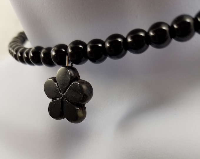 Choker - Black Daisy Bead