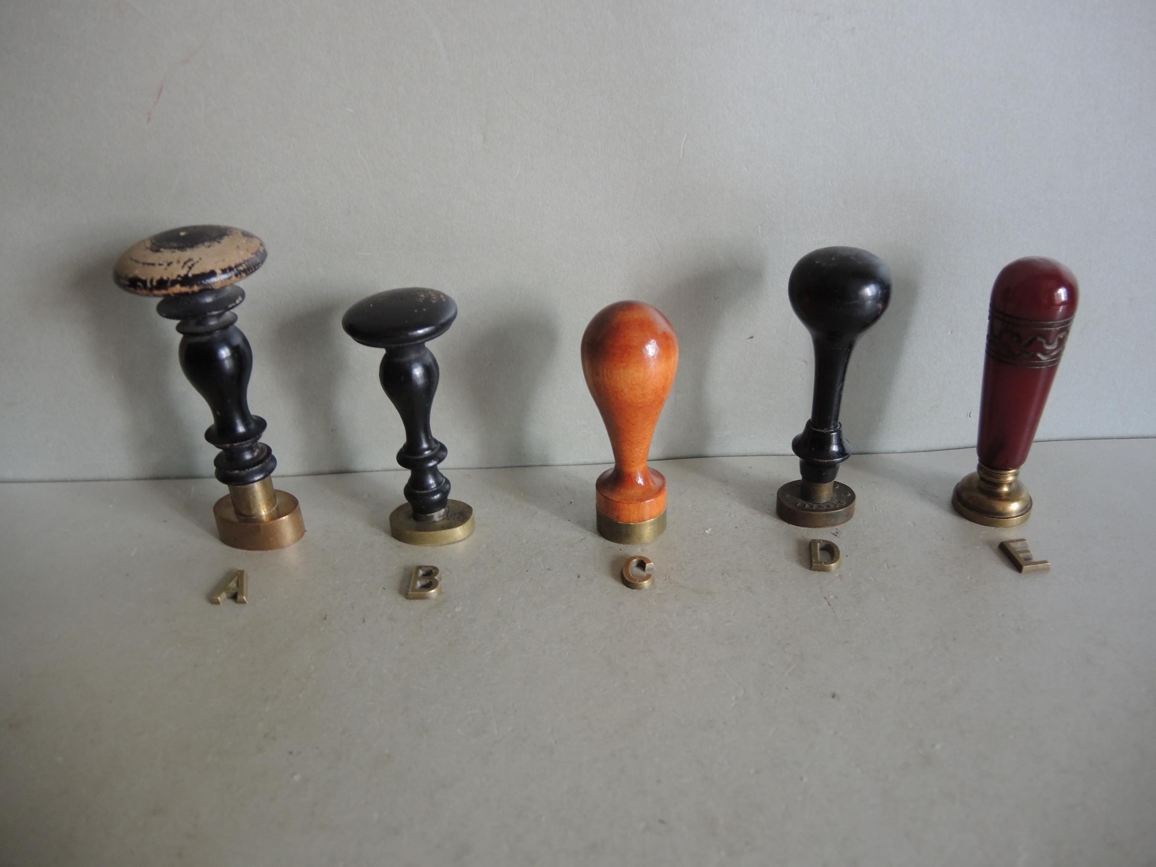 ONE!!! Antique Victorian French style Wood and solid brass wax seal desk stamp with monogram / Letter stamp / collectible stamp