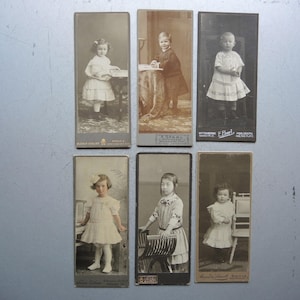 Conjunto de 6 tarjetas de gabinete antiguas pequeñas originales / Niña pequeña / Retrato para enmarcar / Foto infantil / Interior de gabinete de hogar Shabby Chic S28