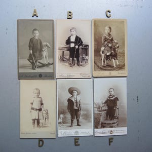 ¡UNO! Tarjeta de mueble antigua original pequeña / Niño con caballo / Retrato para enmarcar / Foto infantil / Shabby Chic / Decoración de mueble de casa S32