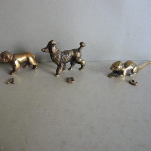 ONE!!! Vintage Solid brass small  Dog or mouse figurine / housewares / Library Décor / animal figurine / metal art decorative / paperweight