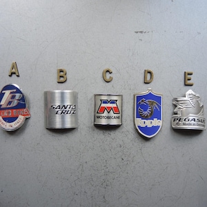 ONE!!! Genuine Vintage Bicycle Head Badge / Original Bike Bicycle Brand aluminum light Metal Plate Collectors Badge / bike plaque sign K