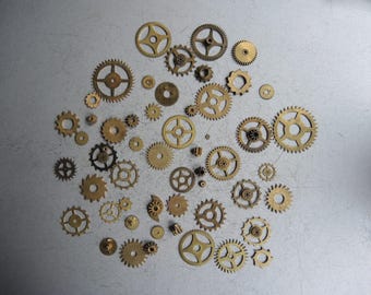 Set di pezzi di ricambio per orologi vintage, movimento in ottone, parti metalliche, ingranaggi, ponti, ingranaggi / robot, mix di steampunk, orologi artistici, riparazione e restauro G4