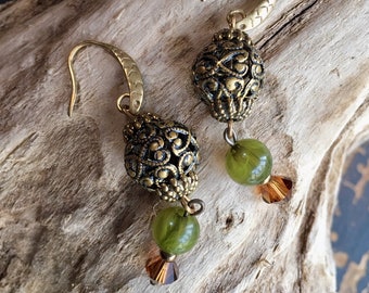 Vintage Perlen und gefunden Schmuck Reste, hochmoderne neue Ohrringe zu machen!