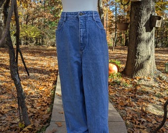 Vintage Denim High Waisted Straight Leg Jeans | 16