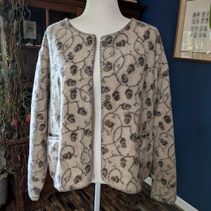 Vintage Woolrich Acorn Sweater | XL