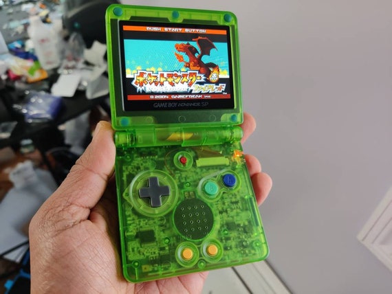 ゲームボーイアドバンス SP クリアグリーン ミックスカラーボタン付き