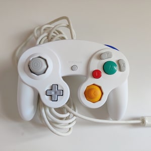 Custom Soft Touch White Authentic Original Controller for Nintendo GameCube