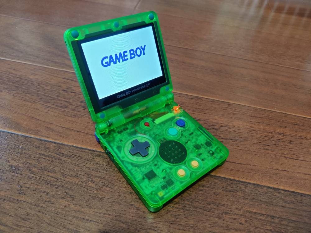 ゲームボーイアドバンス SP クリアグリーン ミックスカラーボタン付き