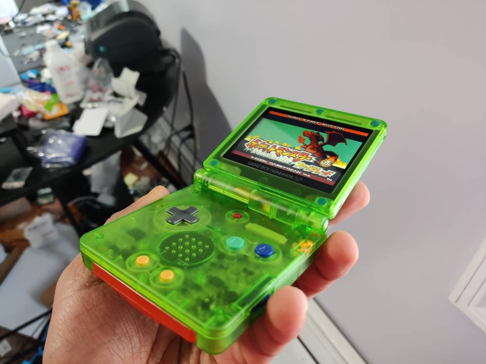 ゲームボーイアドバンス SP クリアグリーン ミックスカラーボタン付き
