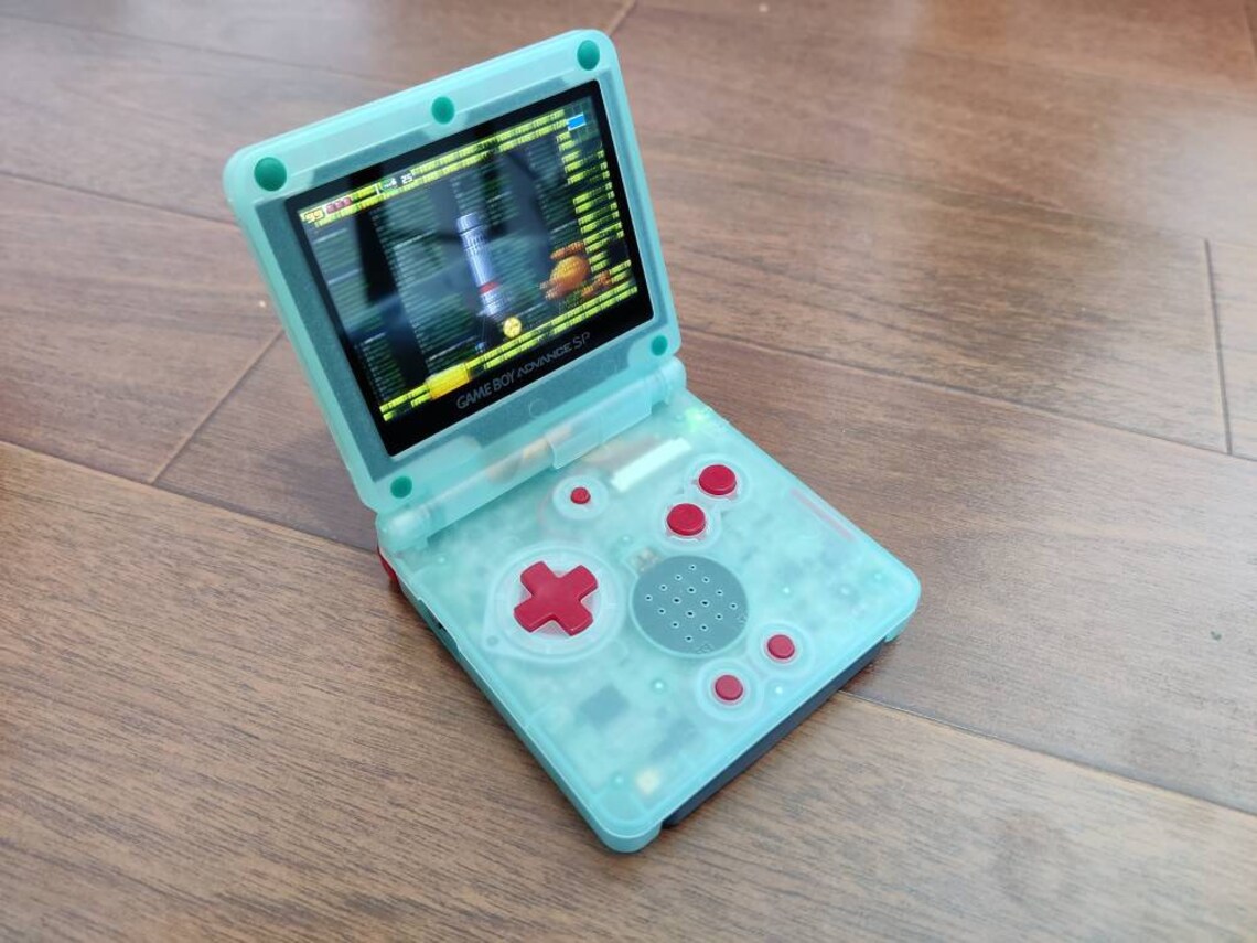 Custom GBA SP IPS V2 Screen Clear Glow in the Dark Green & Red Buttons ...