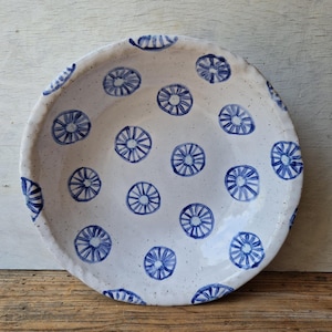 Large serving dish, ceramic fruit bowl, salad bowl, blue and white pottery, decorative durable quality ceramics