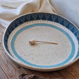 Ciotola da portata in ceramica, ciotola grande con motivo geometrico intagliato, ciotola decorativa