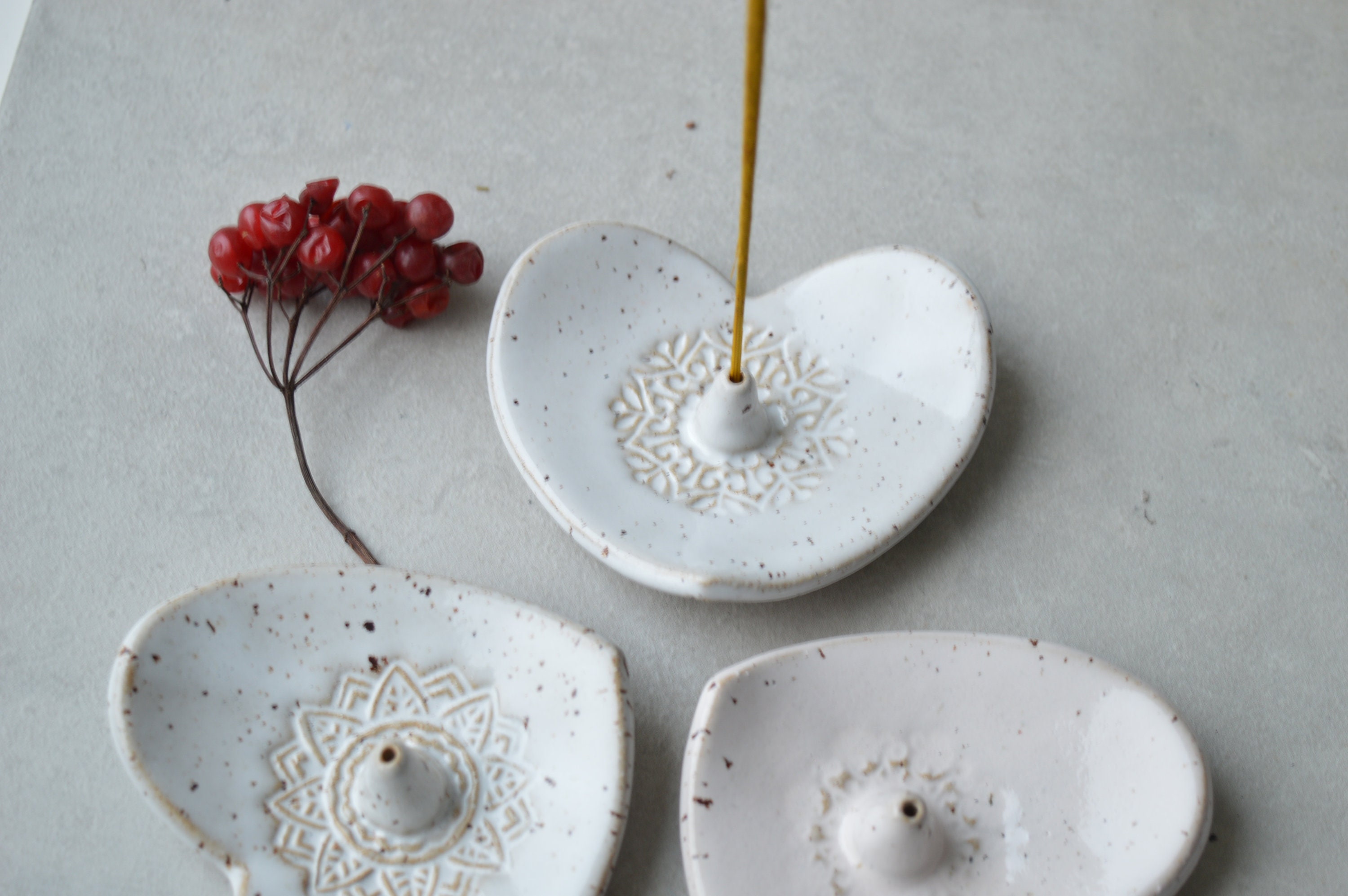 YoHyien Räucherstäbchenhalter Keramik - Berg-&-Wasser Design