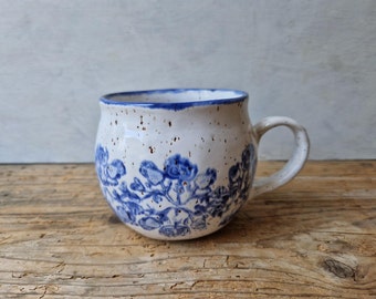 Handmade ceramic cup, pinched pottery mug for cuffee or cappuccino. blud and white tea lovers gift