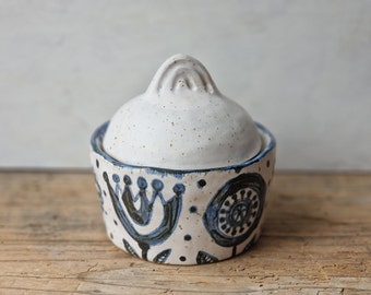 Boîte à bijoux en céramique faite main, salière, bocal avec couvercle, sucrier avec couvercle, poterie cadeau pour maman