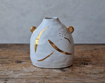 White handbuilt ceramic vase with gold handles, vase decor, vases for flowers, gift for mom