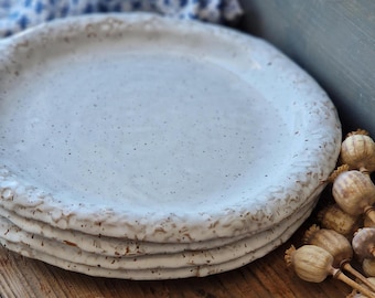 HECHO A PEDIDO, Juego de 4 platos llanos de cerámica rústica de 12", plato grande blanco con diseño floral, regalo de boda hecho a mano