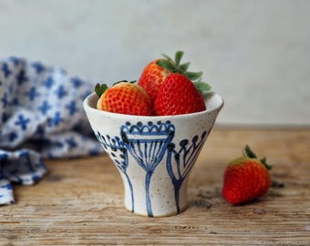 Dessert bowl, ice cream bowl, small handmade ceramic dish, dishwasher safe durable stoneware