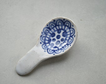 Handmade ceramic scoop Nr. 8