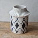 see more listings in the Vases en céramique section