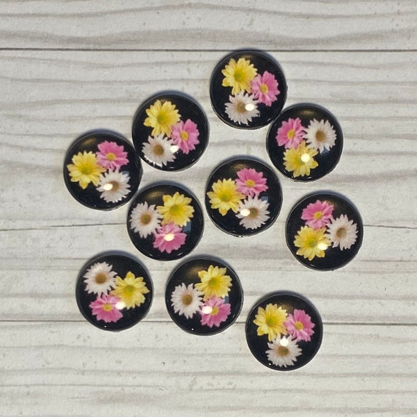 Daisy bunch Cabochons (10mm, 12mm, 16mm, 20mm and 25mm)  - 10pcs