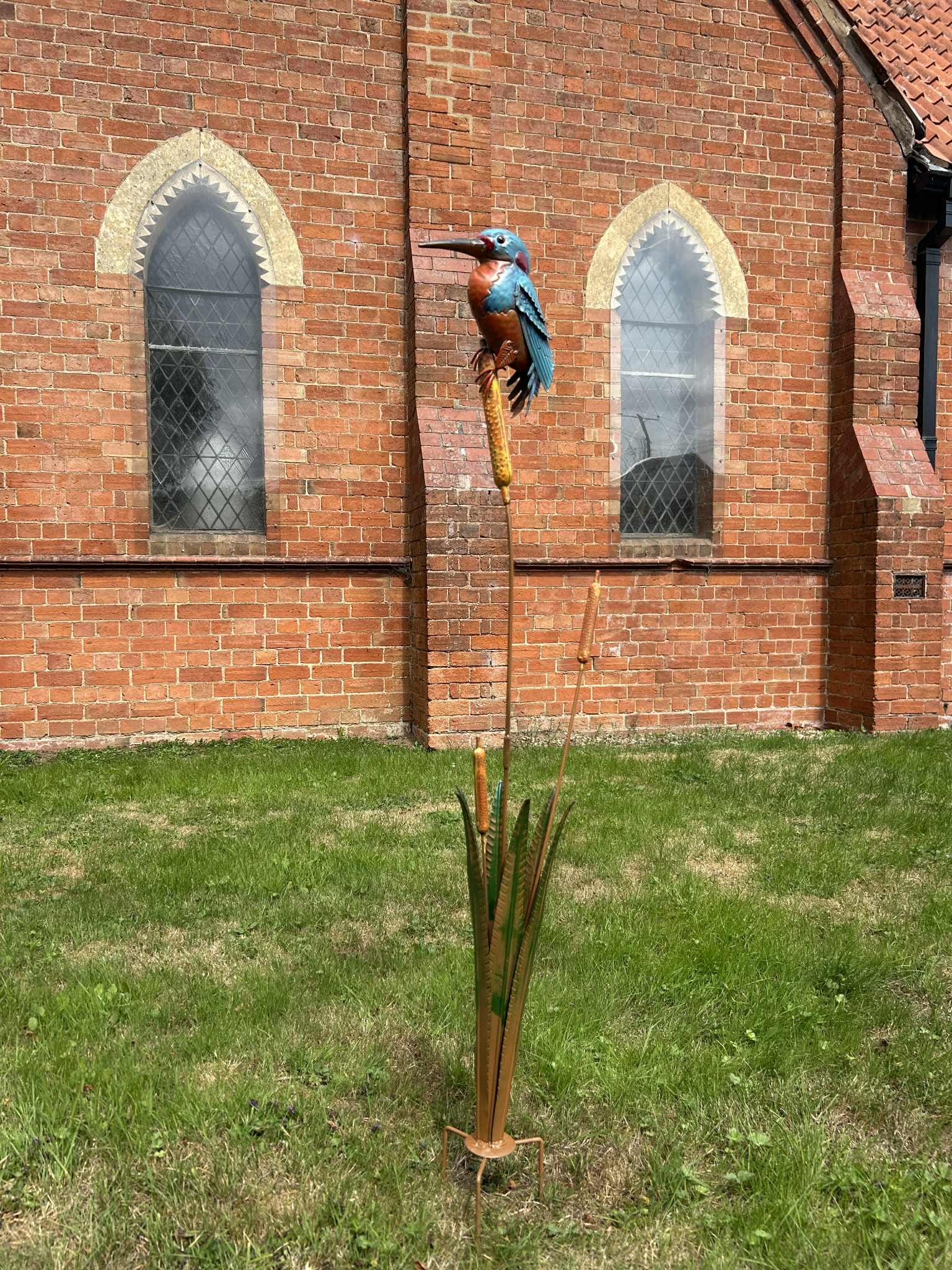 Outdoor Metal Reeds Whimsical Metal Kingfisher and Reeds Garden Stake Colourful Rustic Pond ...