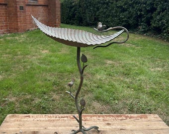 Verdigris Bird And Twig Galvanised Metal Bird Bath Bird Table Ornate