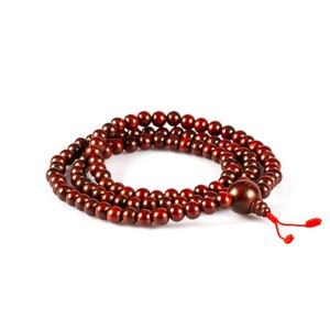 Beautiful traditional Red Sandalwood mala 108-bead / Tibetan Buddhist ritual goods collection / Diameter — 10.0 mm