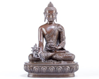 Statue of Medicine Buddha aka Menla ("the Healer God") or Bhaisajyaguru : 15.5 cm of perfection / Tibetan Buddhist Art Collection