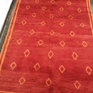 vintage Moroccan Rug, moroccan rug , azilal rug ,vintage boucherouite , berber rug 5 x 8 feet image 4