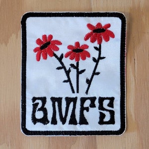 Red Daisy BMFS handgemachter Aufnäher