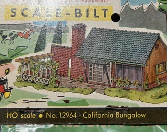 Vintage Toy Train California Bungalow by Scale-Bilt HO Scale - FREE SHIPPING!!