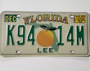 Vintage 2002 Florida License Plate: Lee County Vehicle Tag FREE SHIPPING!