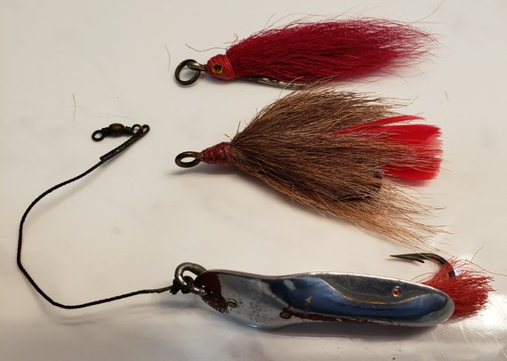 Vintage Pflueger Chum Fishing Lure and 2 Fuzzy Fly Fishing Lures FREE  SHIPPING 